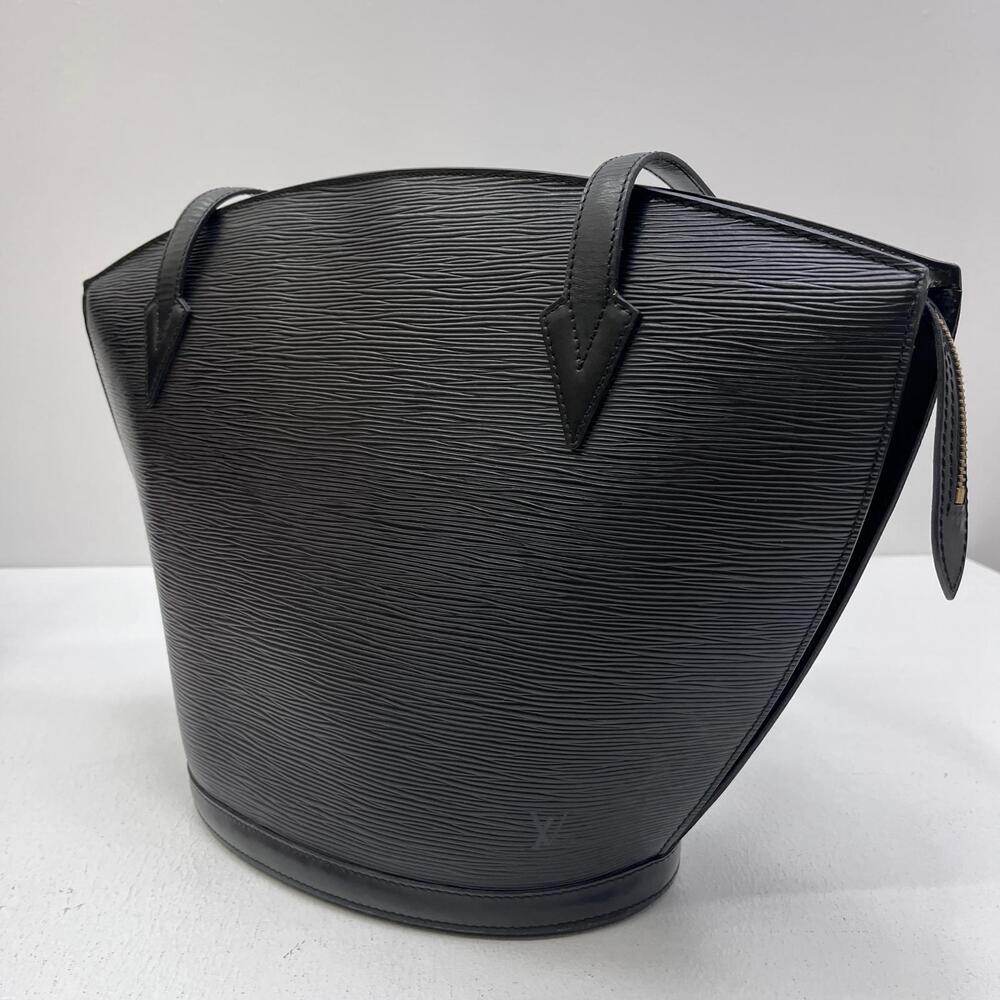 LOUIS VUITTON Noir Black Shoulder Bag